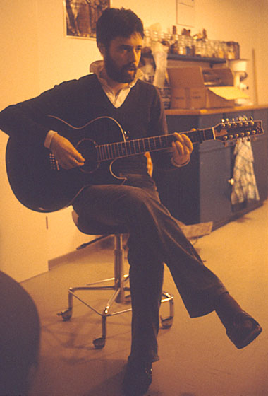 Hugh Featherstone cookin' in the kitchen, Darmstadt 1979